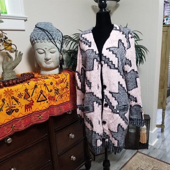 Marc Cain Checkered Cardigan from Soft Fabric Blend w/Alpaca. Size: 12. - Picture 2 of 13